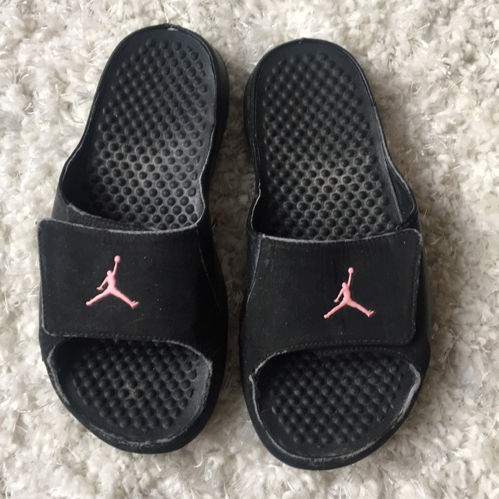 Jordan Sliders